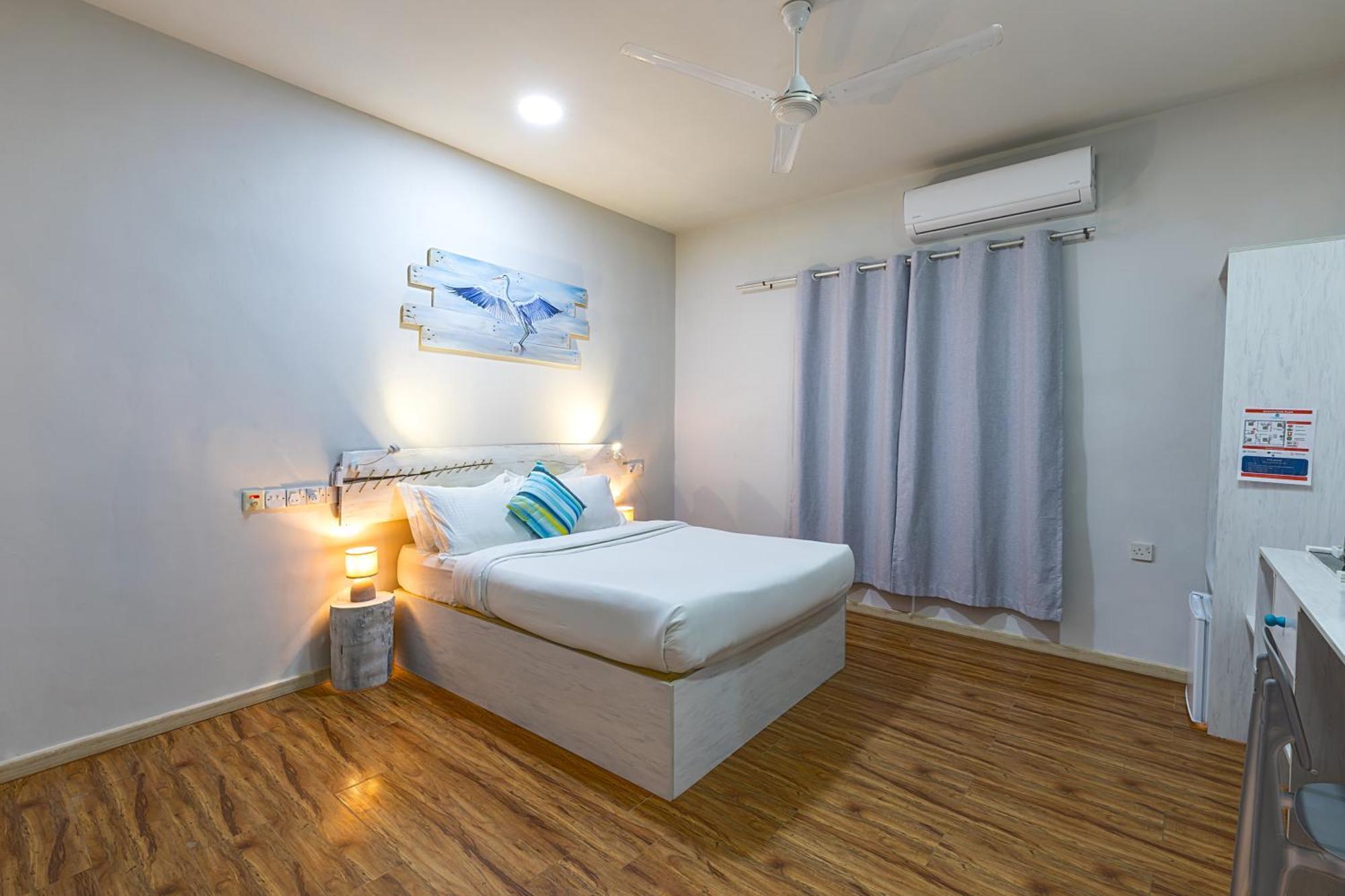 Ocean Pearl Maldives At Gulhi Island Hotel Bagian luar foto
