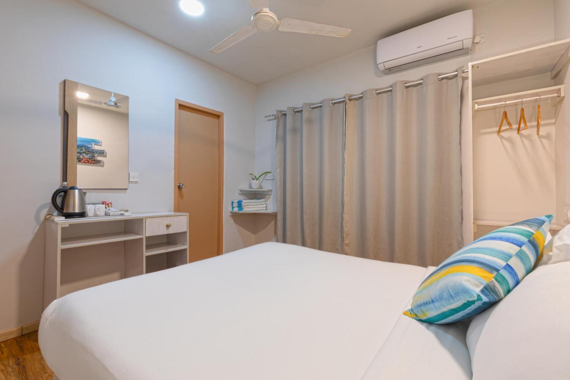 Ocean Pearl Maldives At Gulhi Island Hotel Bagian luar foto