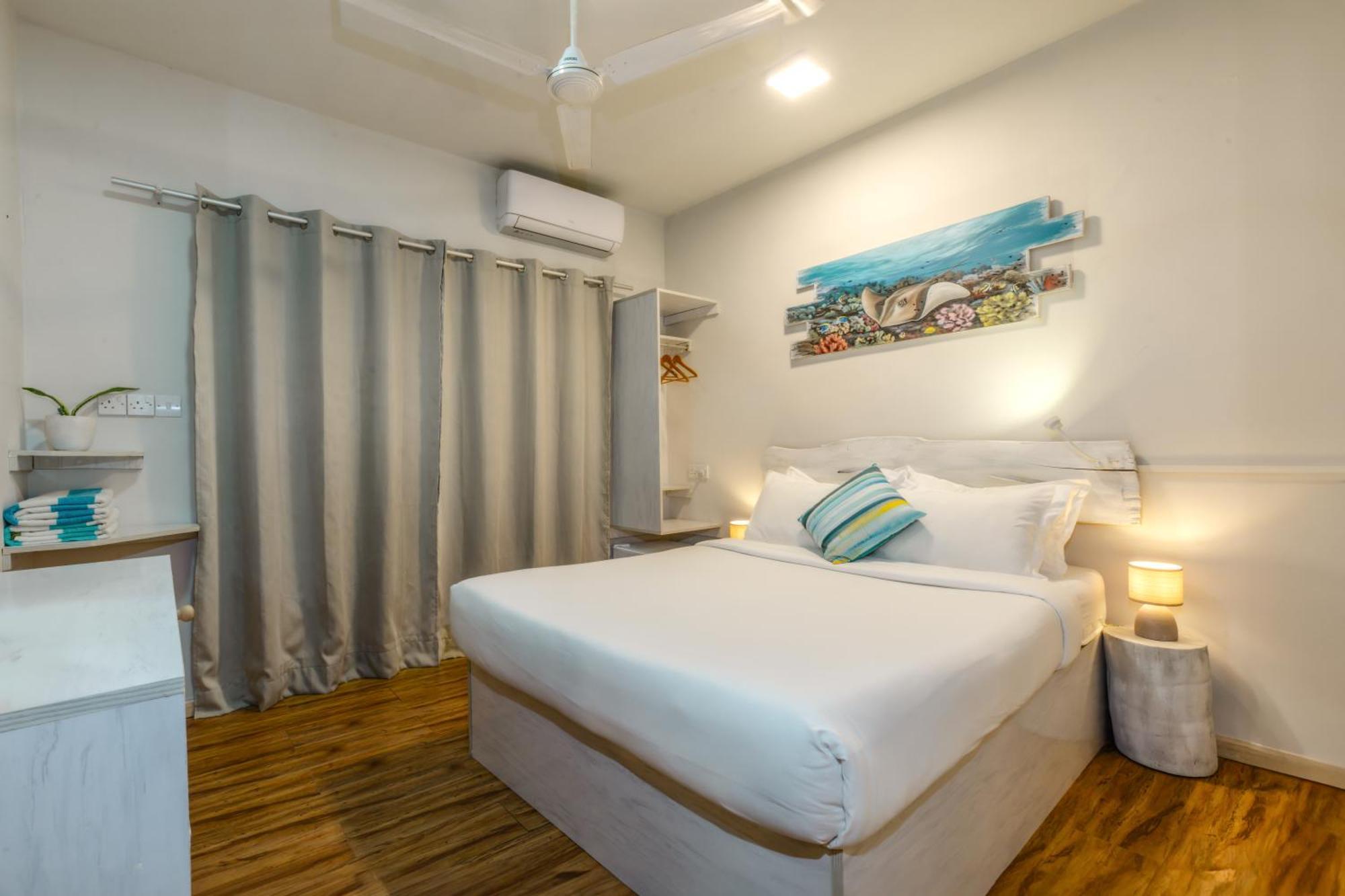 Ocean Pearl Maldives At Gulhi Island Hotel Bagian luar foto