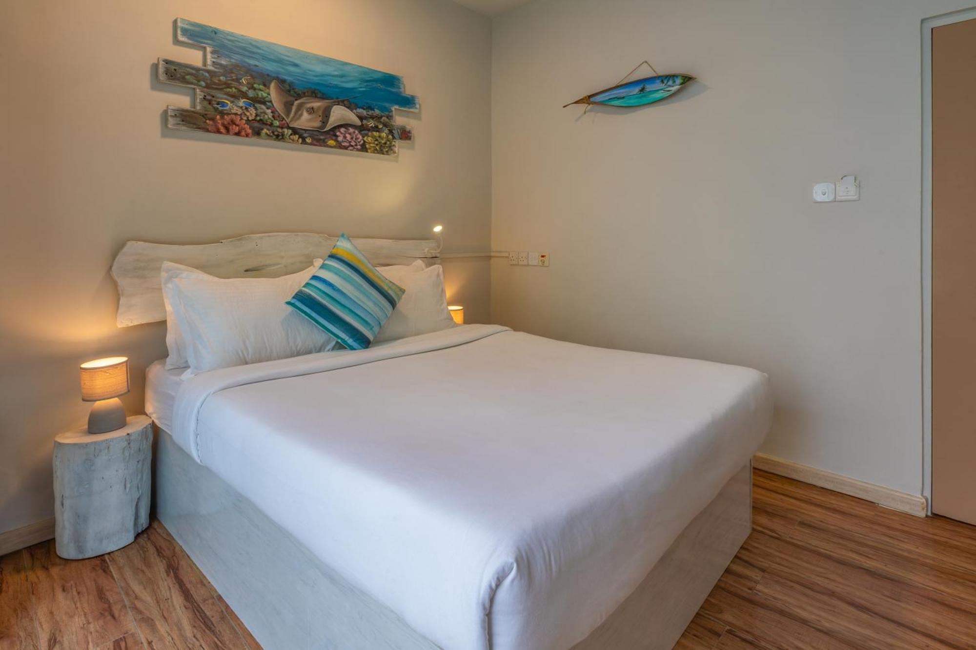 Ocean Pearl Maldives At Gulhi Island Hotel Bagian luar foto