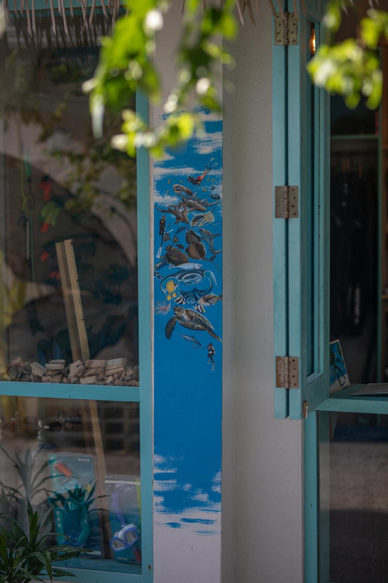 Ocean Pearl Maldives At Gulhi Island Hotel Bagian luar foto
